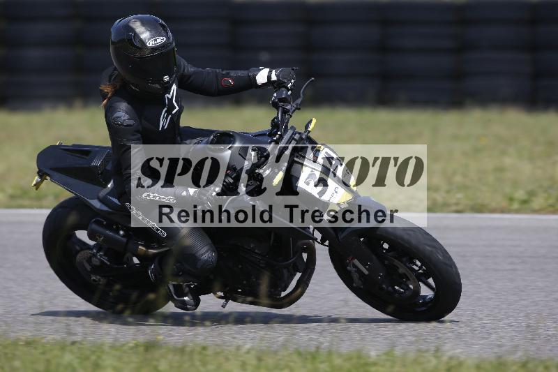 Archiv-2023/24 23.05.2023 Speer Racing ADR/Freies Fahren rot und gelb/34